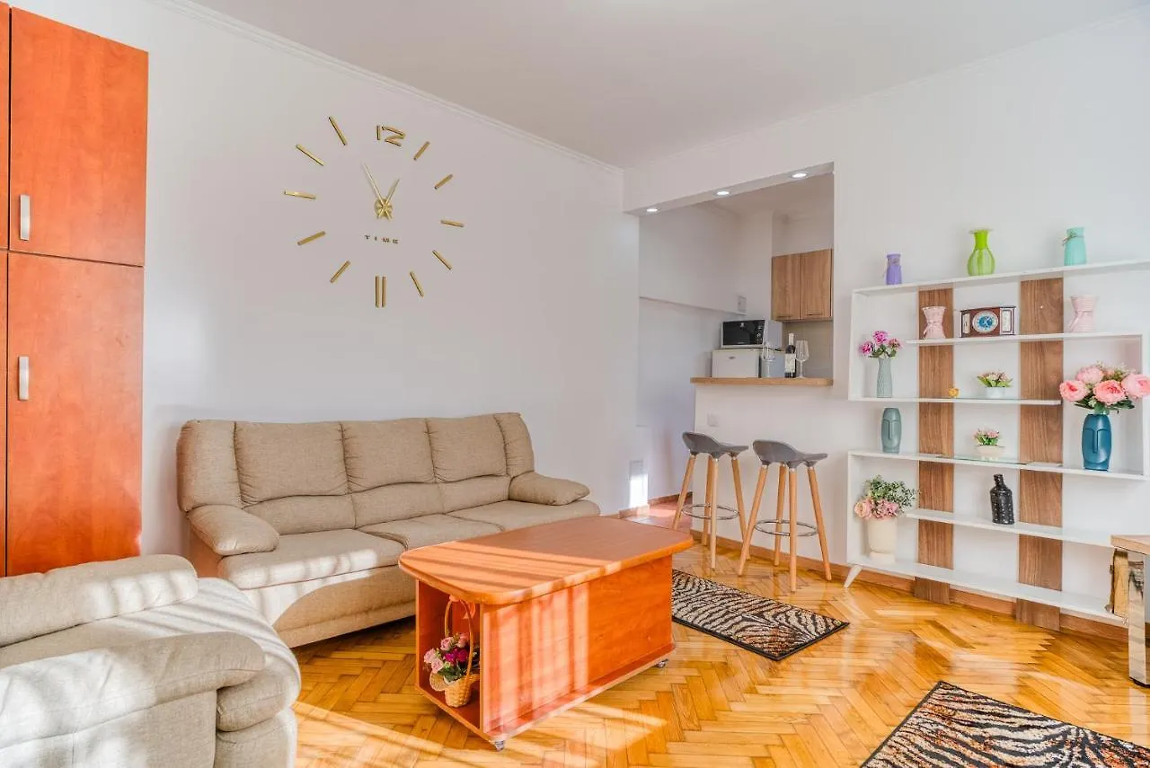 Suvenir Chic - Fusion Of Modern Elegance & Harmony Apartment Bucharest