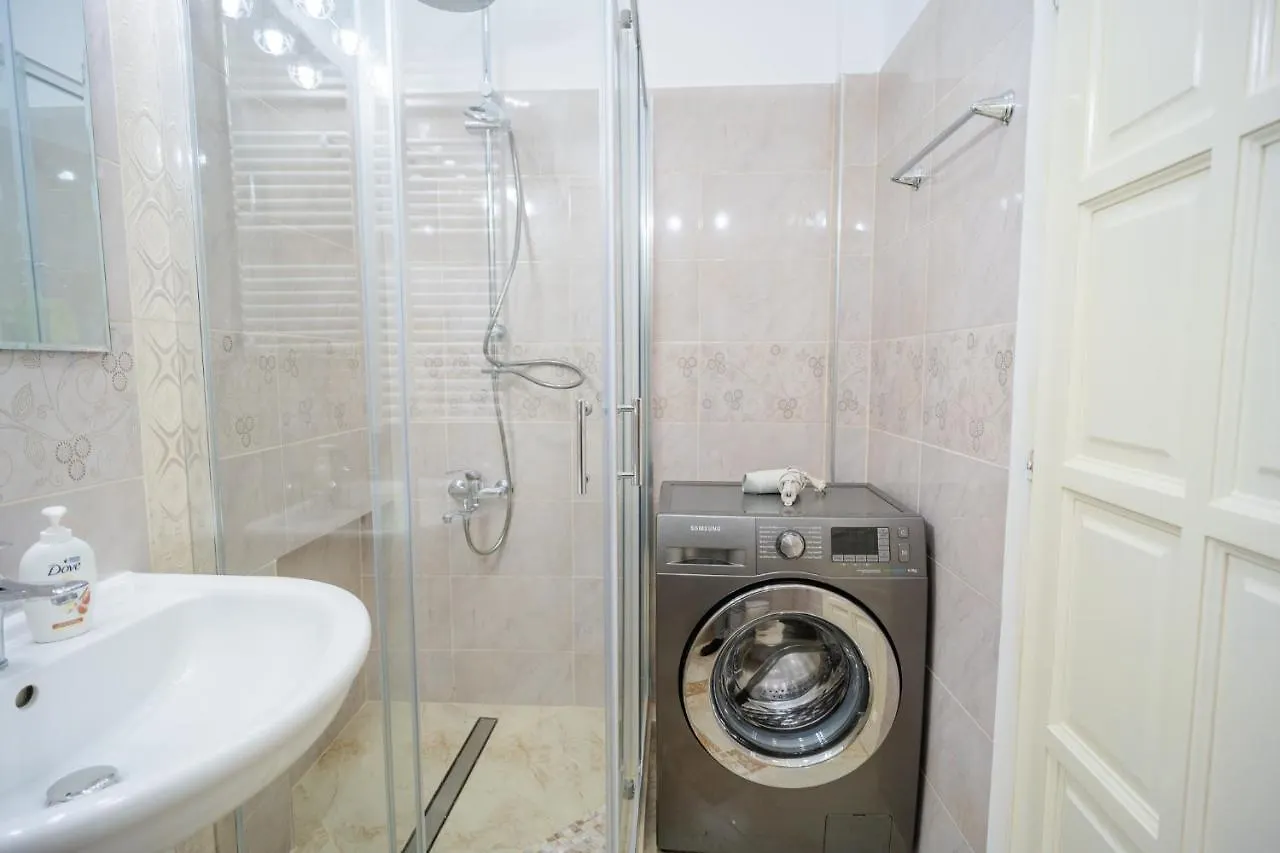 Suvenir Chic - Fusion Of Modern Elegance & Harmony Apartment Bucharest